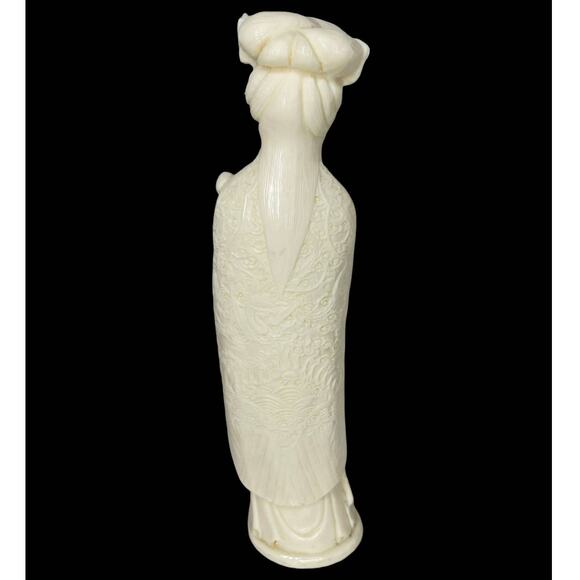 Vintage Chinese Sculptures Figurines Resin - Picture 5 of 10